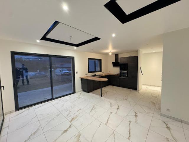 Vente Maison 4 pièces 96 m2 La Freissinouse