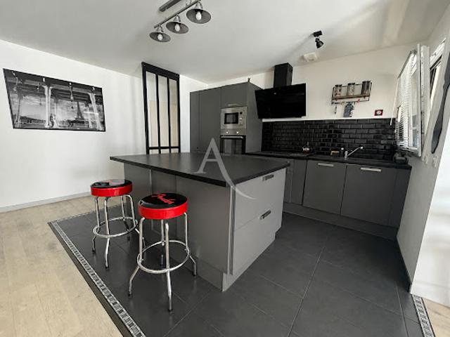 Vente Maison 4 pièces 96.92 m2 Saint Philbert de Grand Lieu