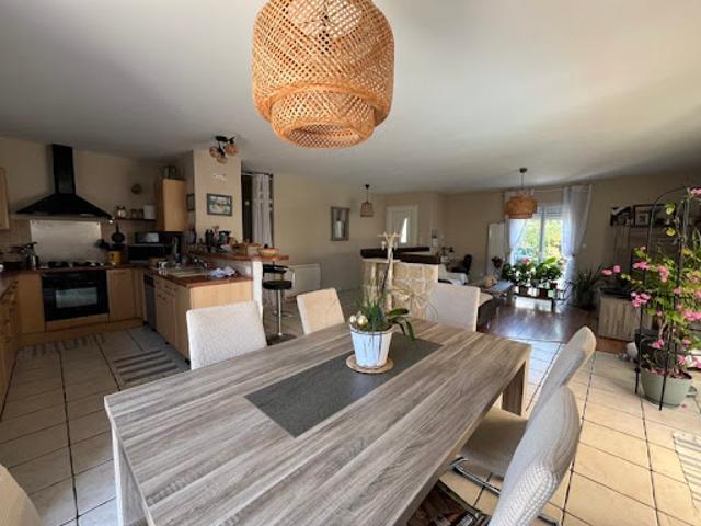 Vente Maison 4 pièces 96 m2 Beautiran
