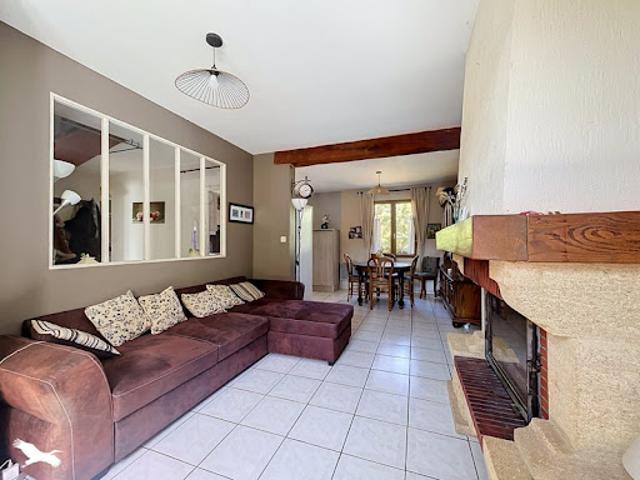 Vente Maison 4 pièces 96 m2 Fleury