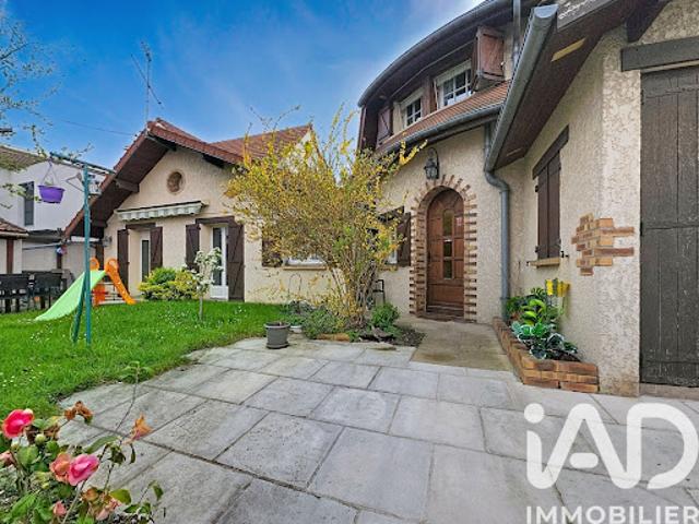 Vente Maison 4 pièces 96 m2 Les Pavillons sous Bois