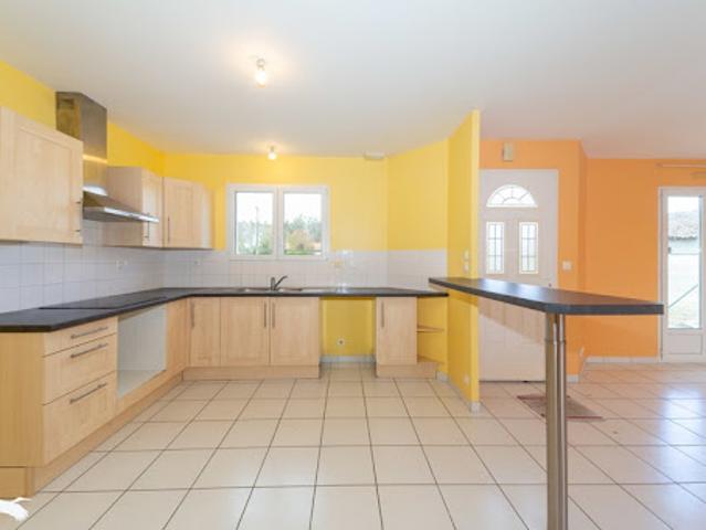Vente Maison 4 pièces 96 m2 Saint Girons d'Aiguevives