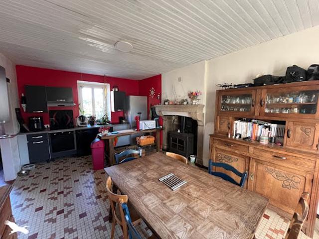 Vente Maison 4 pièces 96 m2 Saint Léger Magnazeix