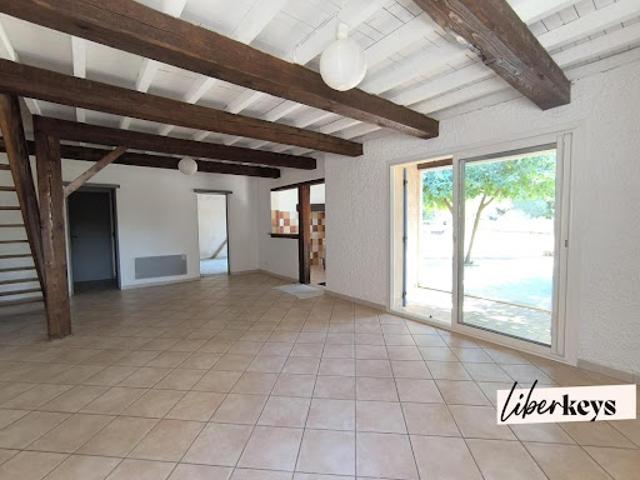 Vente Maison 4 pièces 97.07 m2 Saint Laurent des Arbres
