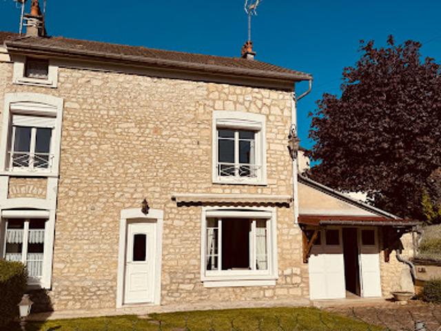 Vente Maison 4 pièces 97.45 m2 Epineuil