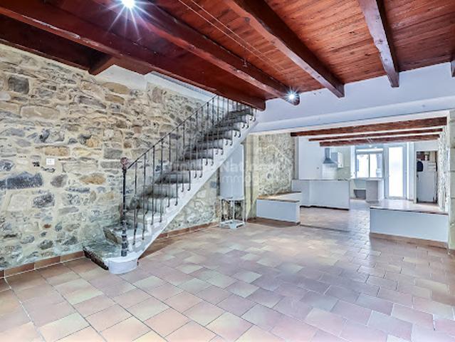 Vente Maison 4 pièces 97 m2 Comps