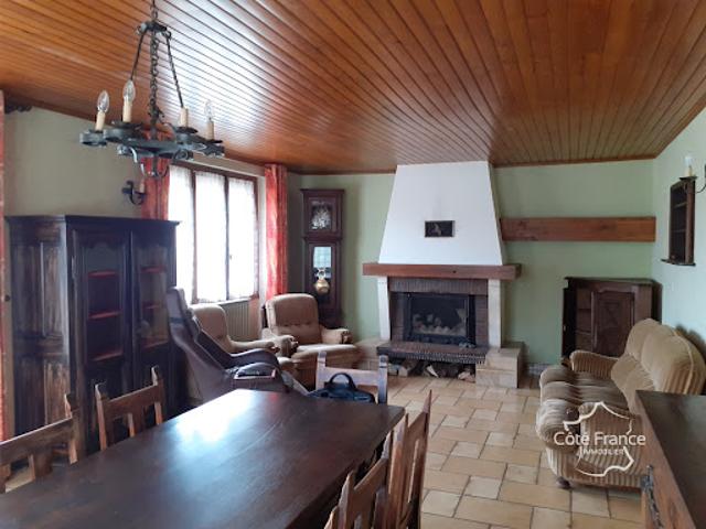 Vente Maison 4 pièces 97 m2 Cunfin