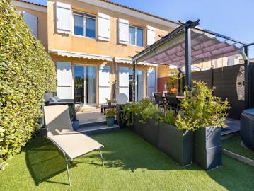 Vente Maison 4 pièces 97 m2 Aubagne