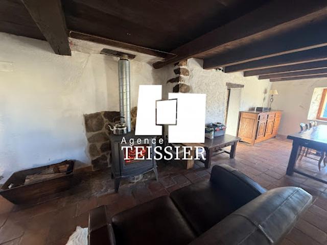 Vente Maison 4 pièces 97 m2 Dompnac