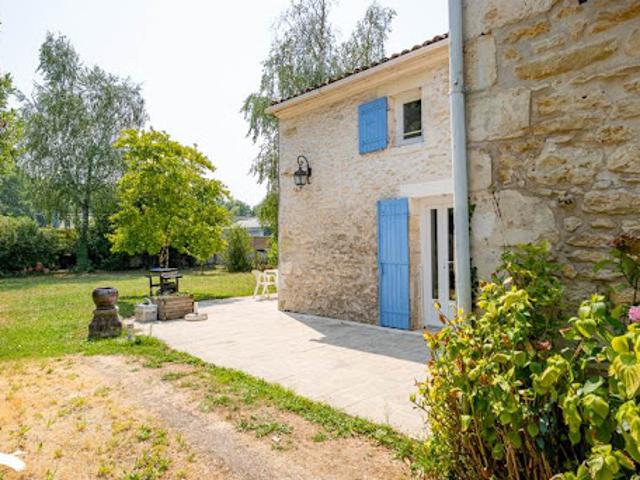 Vente Maison 4 pièces 97 m2 Saint Bris des Bois