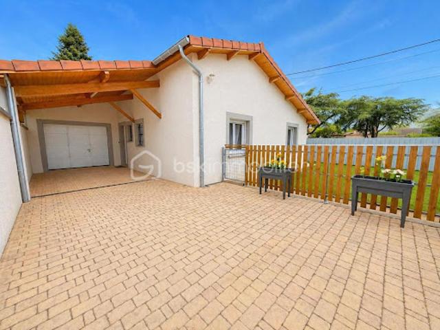 Vente Maison 4 pièces 97 m2 Saint Hilaire du Rosier