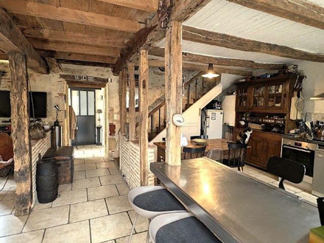 Vente Maison 4 pièces 97 m2 Saint Vite
