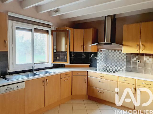 Vente Maison 4 pièces 97 m2 Rouxmesnil Bouteilles
