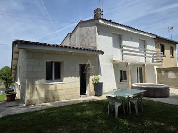 Vente Maison 4 pièces 97 m2 Villegouge