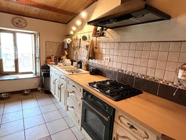 Vente Maison 4 pièces 98 m2 Oyonnax