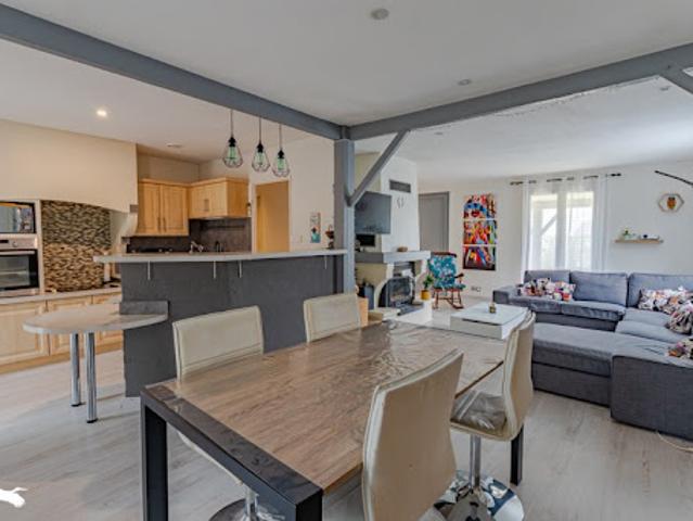 Vente Maison 4 pièces 98 m2 Langoiran