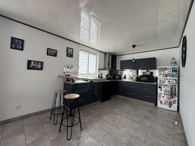Vente Maison 4 pièces 98 m2 Saint germain des pres