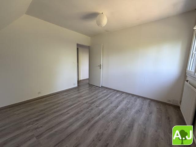 Vente Maison 4 pièces 98 m2 Saint Sébastien de Morsent