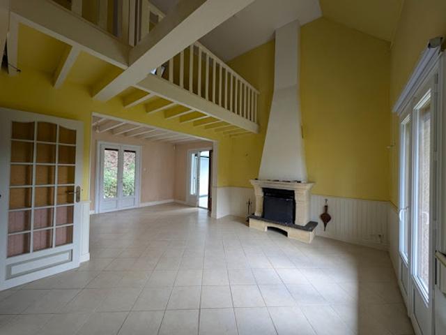 Vente Maison 4 pièces 98 m2 Rouxmesnil Bouteilles