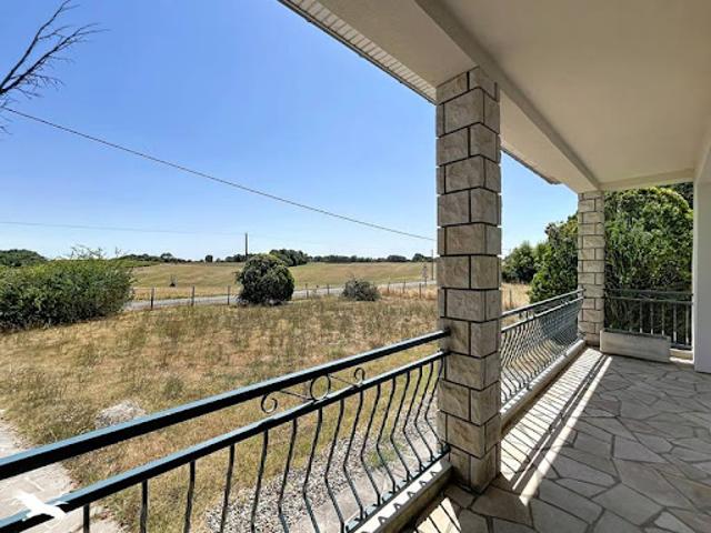 Vente Maison 4 pièces 99 m2 Guérin