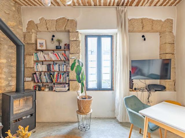 Vente Maison 4 pièces 99 m2 La Tour d'Aigues