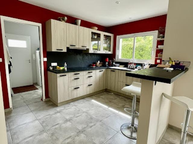Vente Maison 4 pièces 99 m2 Larre