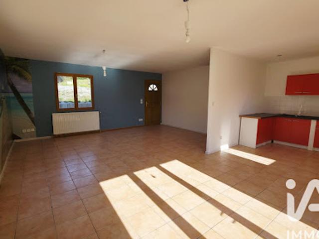 Vente Maison 4 pièces 99 m2 Solore en Forez