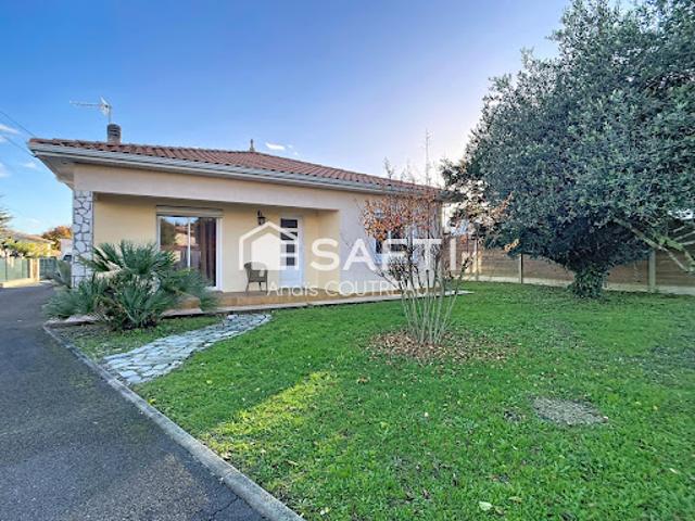 Vente Maison 4 pièces 99 m2 Saint Médard en Jalles