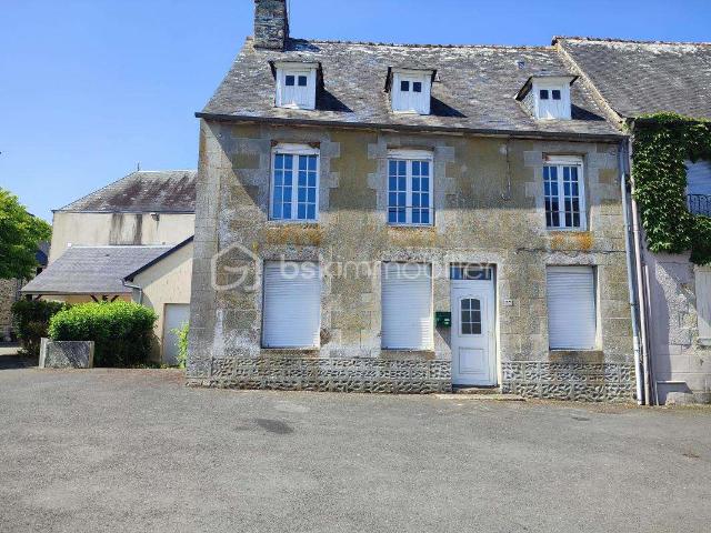 Vente maison 4 pièces Couptrain 53
