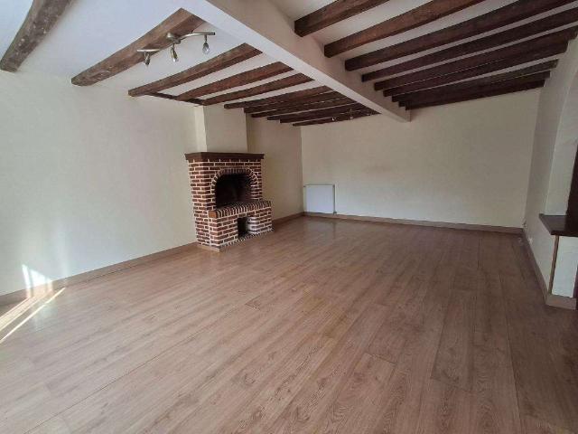 Vente maison 4 pièces Carbay 49
