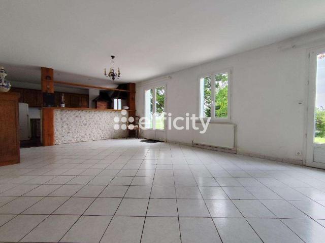 Vente maison 4 pièces Chaniers 17