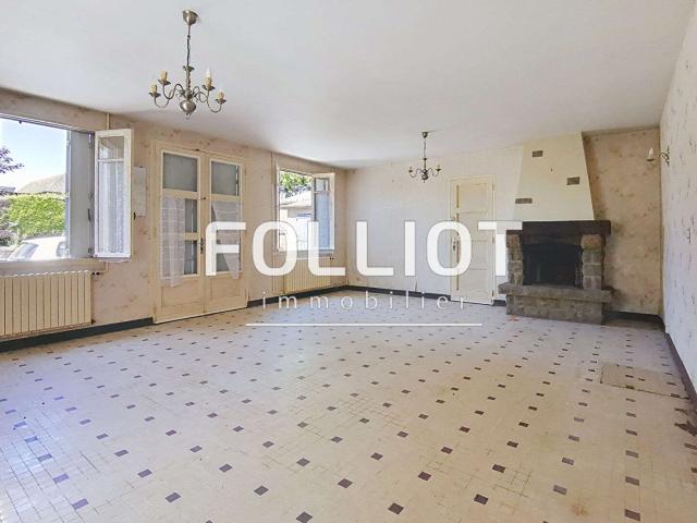 Vente maison 4 pièces Cuves 50