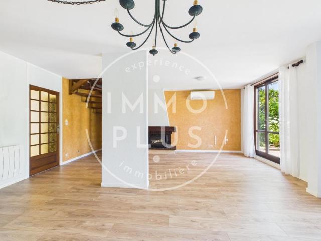 Vente Maison 4 pièces + cuisine 97,02 m² 680 000 €