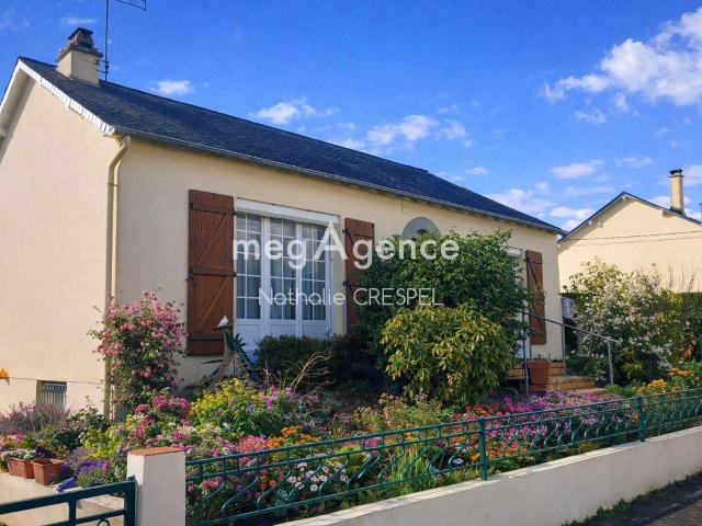 Vente maison 4 pièces Ambrières les Vallées 53