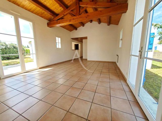 Vente maison 4 pièces Barbâtre 85