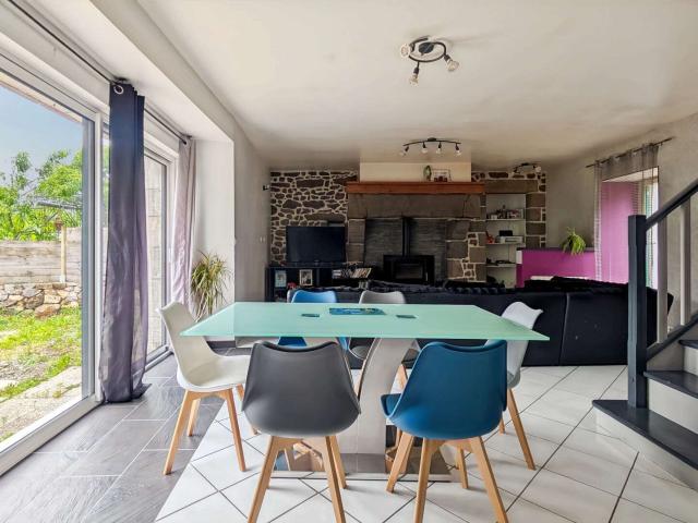 Vente maison 4 pièces Dingé 35