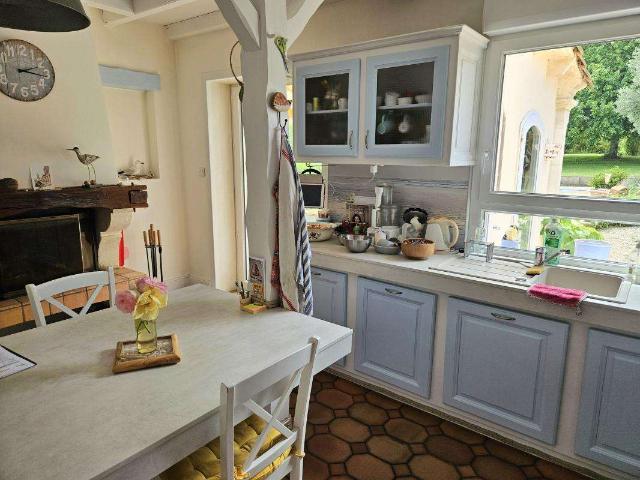 Vente maison 4 pièces Loire les Marais 17