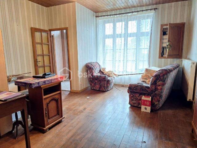 Vente maison 4 pièces Lesbois 53
