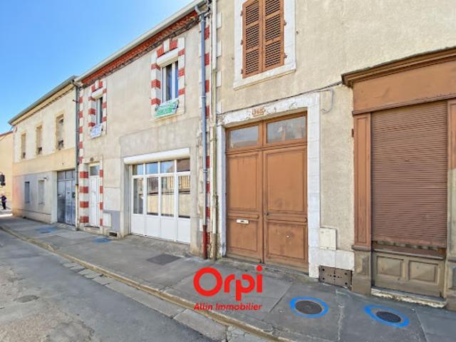 Vente Maison 4 pièces 0 m2 Montluçon