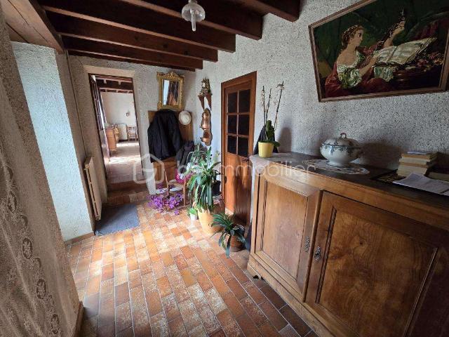 Vente maison 4 pièces Neuvy Bouin 79