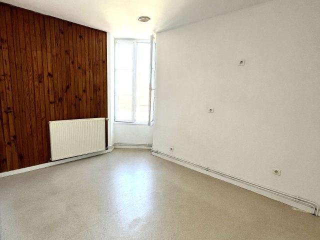 Vente maison 4 pièces Saint Florent Des Bois 85