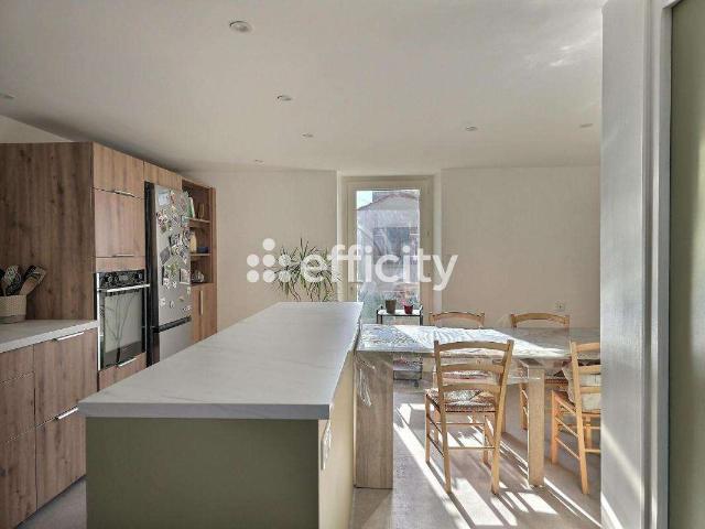 Vente maison 4 pièces Saint Hilaire la Palud 79