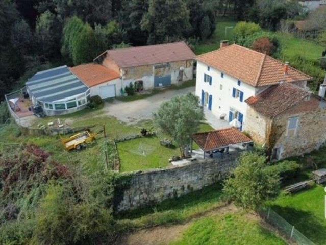 Vente maison 4 pièces Roumazières Loubert 16