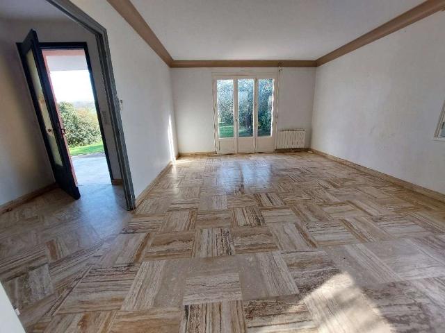 Vente maison 4 pièces Vernix 50
