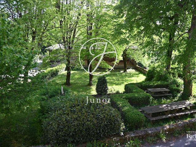 Vente Maison 50 pièces 2800 m2 Brassac