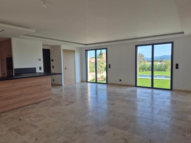 Vente maison 5 pièce s 145m² Les Arcs sur Argens