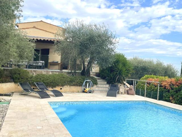 Vente maison 5 Pièce s 198m² Peymeinade