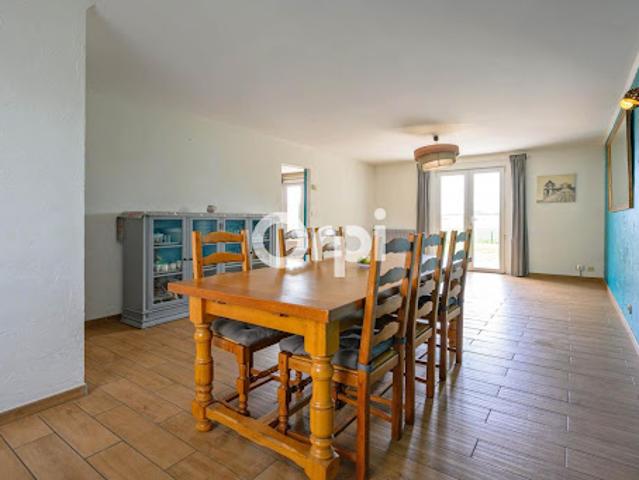 Vente Maison 5 pièces 104 m2 Neuville Saint Rémy