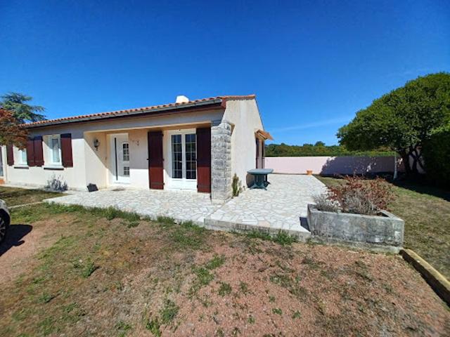 Vente Maison 5 pièces 104 m2 Bourgneuf