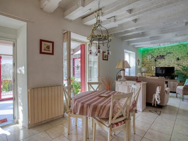 Vente Maison 5 pièces 104 m2 Ginouillac